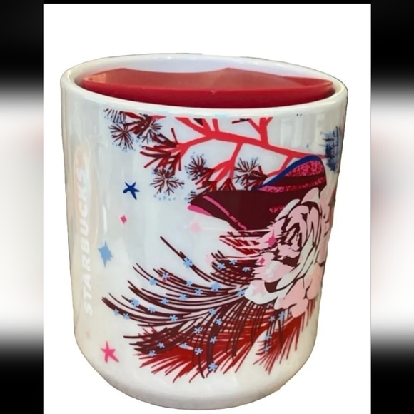 NWT Starbucks 2023 Holiday White Floral Mini Ceramic Mini Tumbler 8 oz - Picture 3 of 7